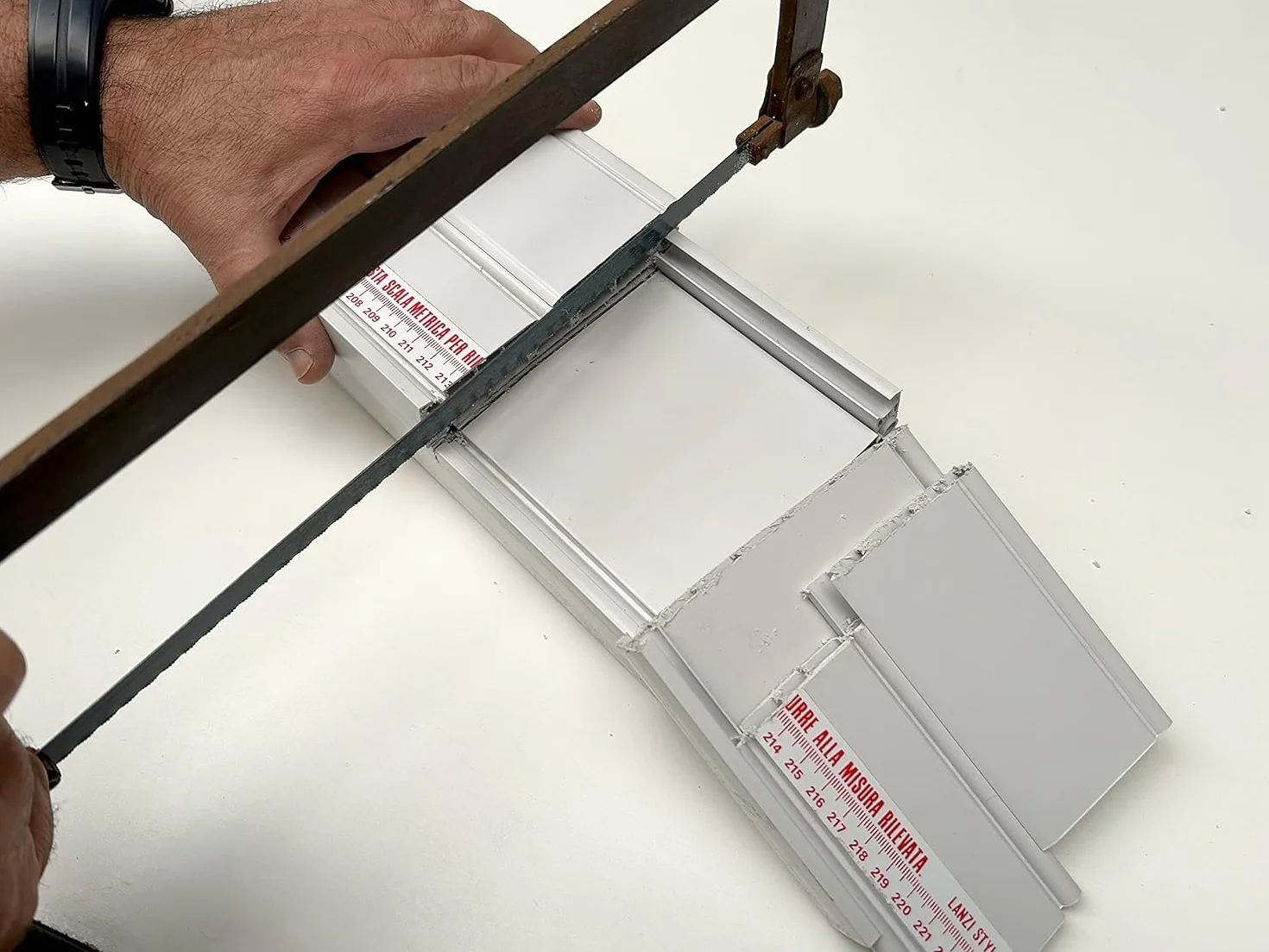 Porte de plafond kit bricolage Lorella H 220 cm Largeur 82/94/107/120/132/145 cm à couper et assembler