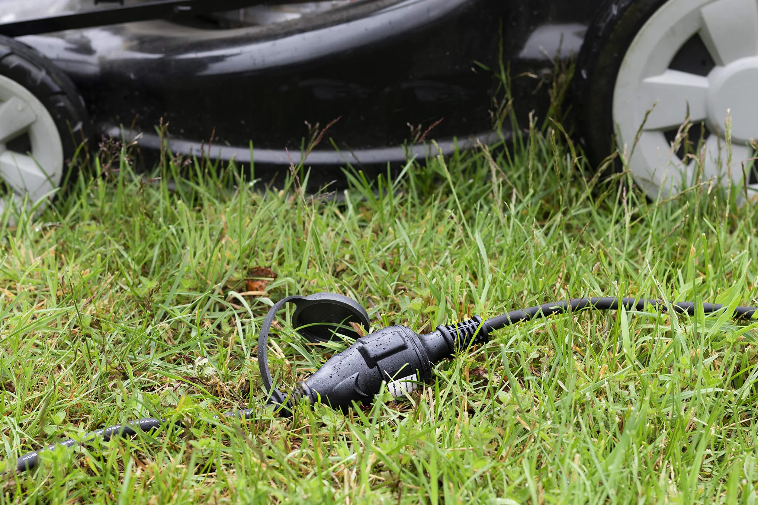 Rallonge en caoutchouc IP44 Meister 25 m noir
