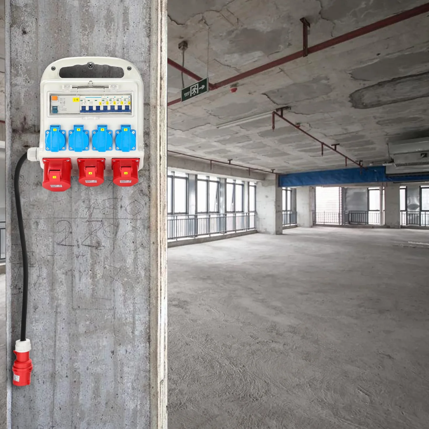 Lot de 2 distributeurs de flux CEE 400 V/16 A 5 pôles, 1 CEE 400 V/32 A 5 pôles, 4 x 230 V Schuko, IP44 séparateur mural chantier