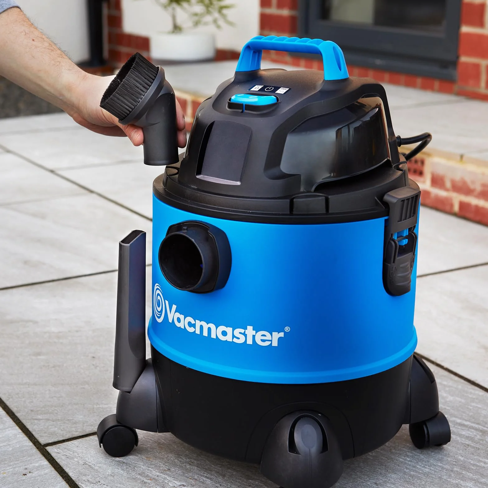 Vacmaster VQ1220PF Aspirateur Industriel Eau et Poussière Puissant