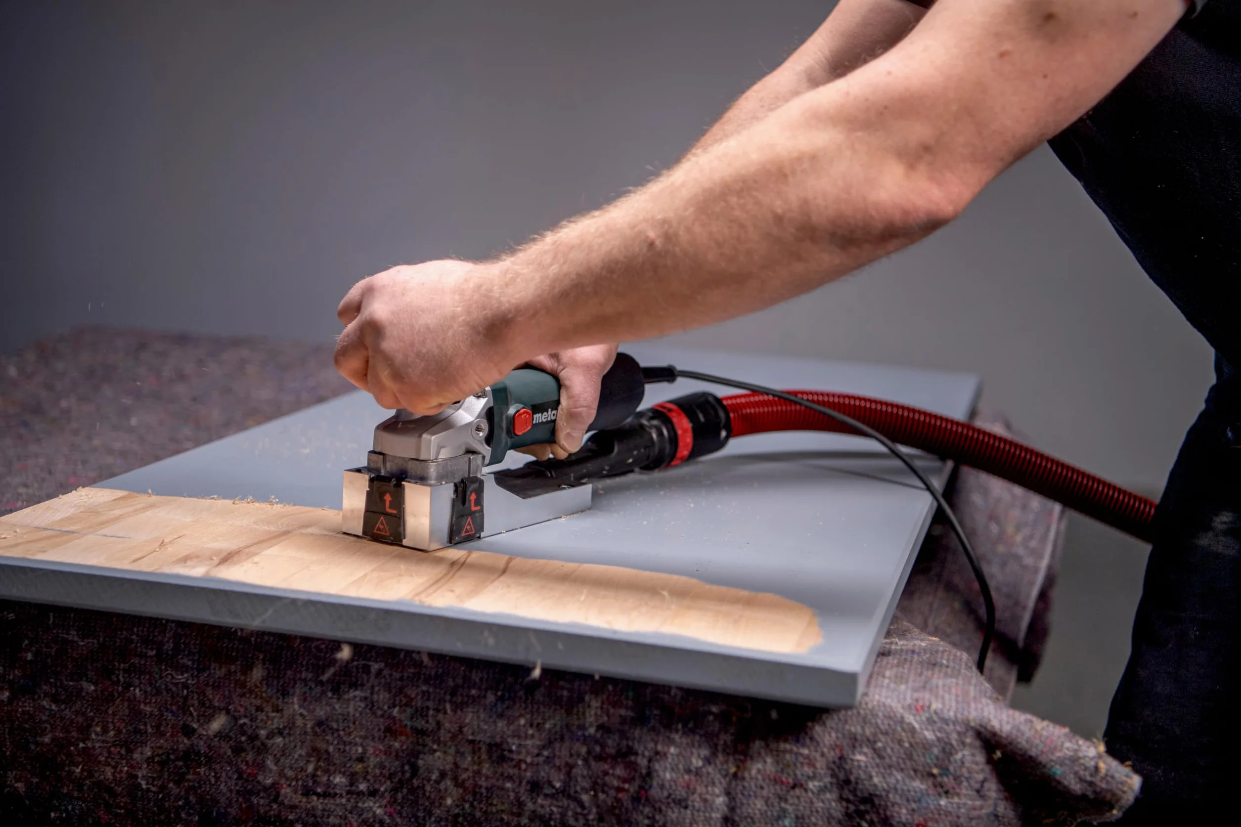 Metabo LF 850 S Fraiseuse à Bois 850W avec MetaBOX