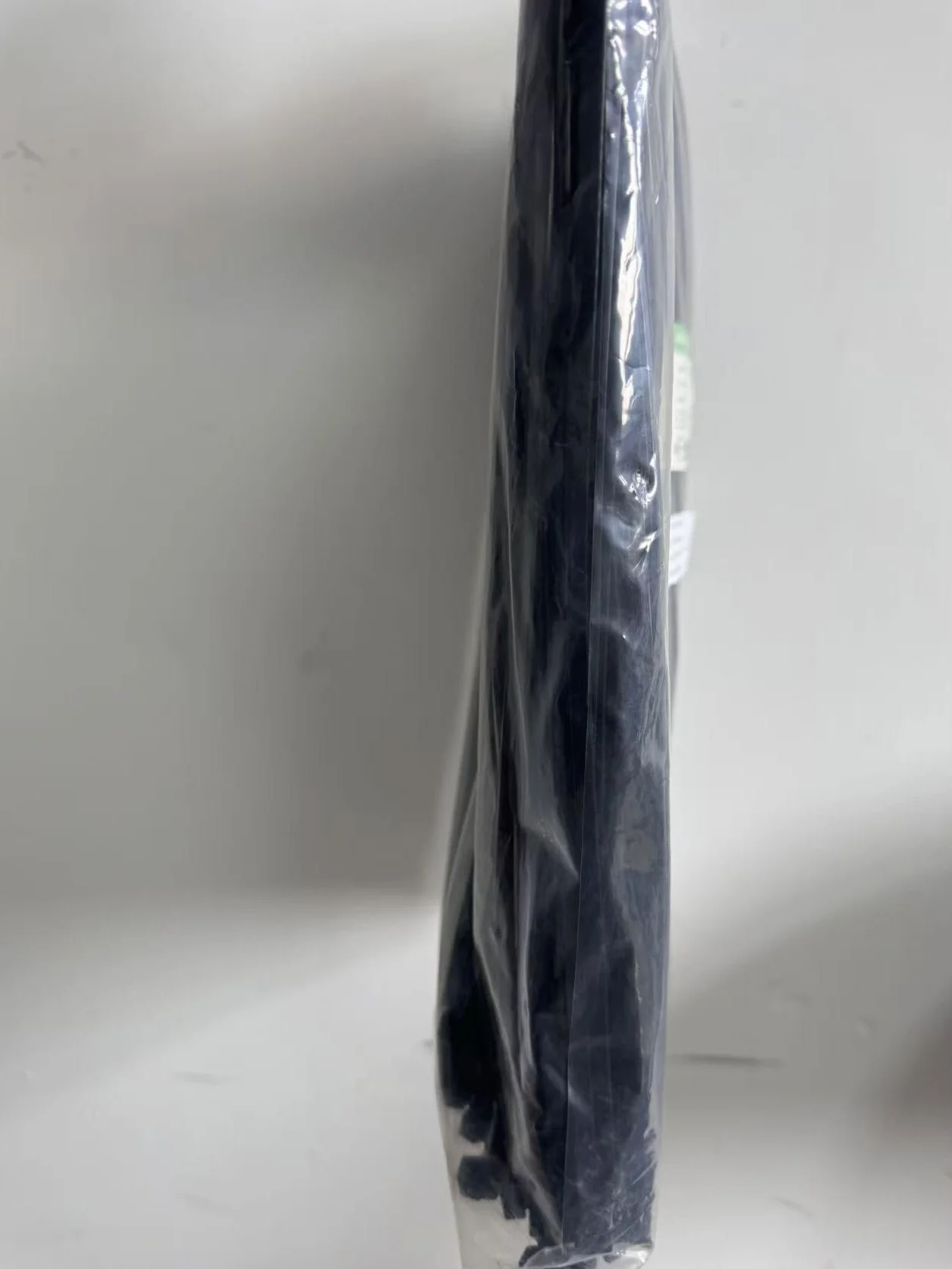 Colliers de Serrage XINGO 1000 pièces Noir 300mm x 4.8mm Autobloquant Résistant aux UV