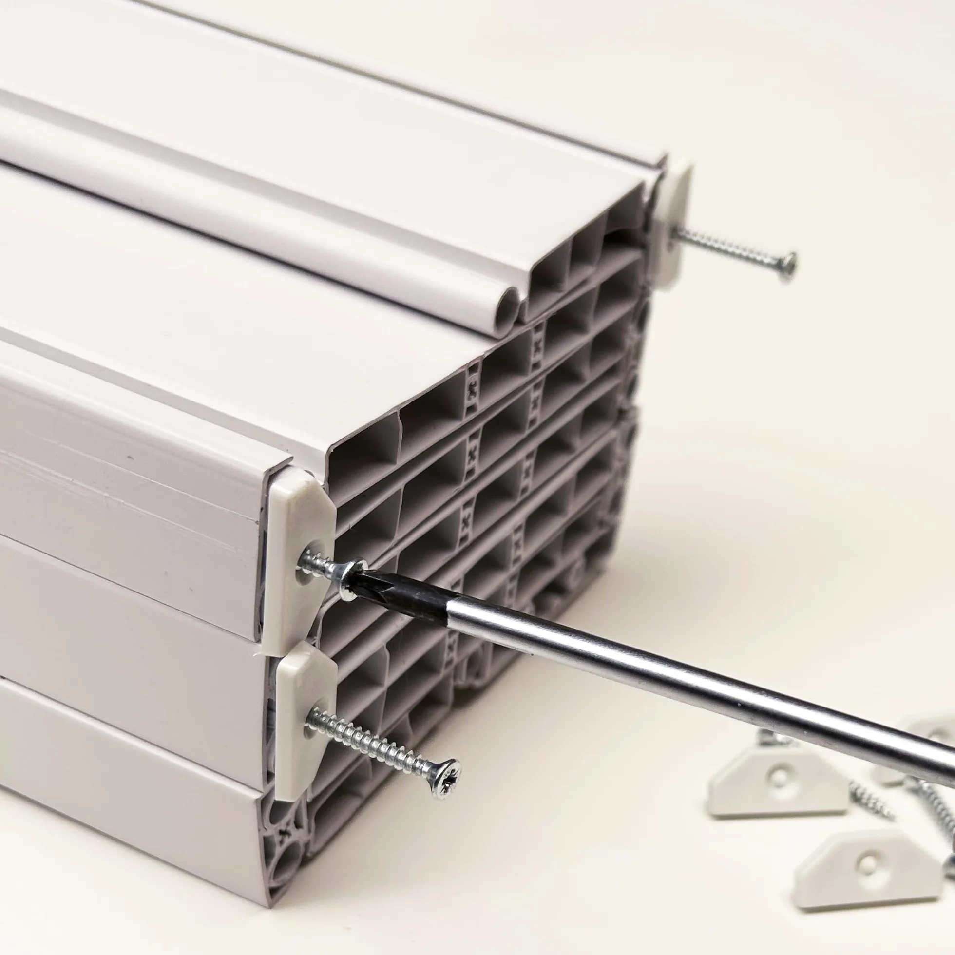 Porte de plafond kit bricolage Lorella H 220 cm Largeur 82/94/107/120/132/145 cm à couper et assembler
