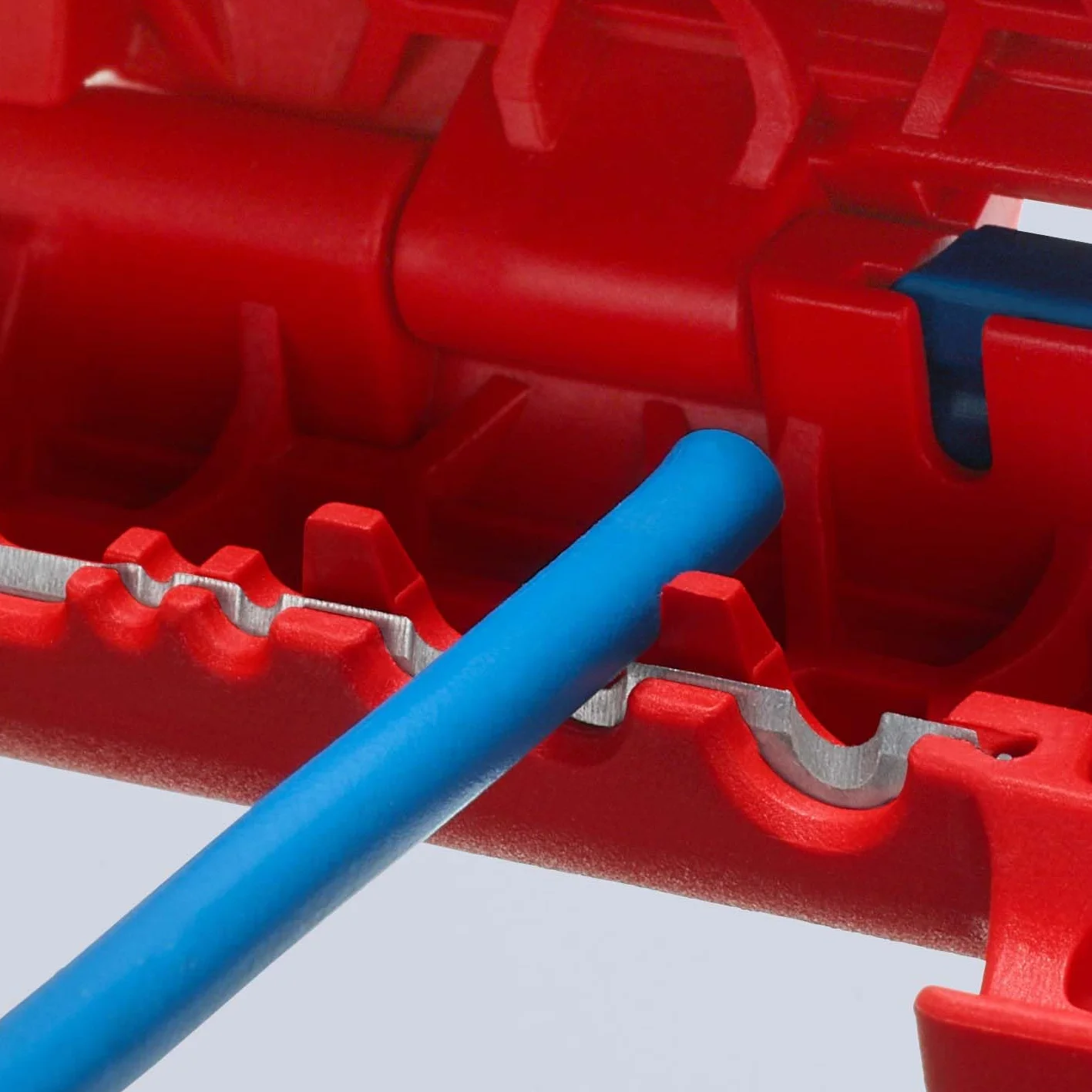 Knipex ErgoStrip 16 95 01 SB Outil à dégainer universel 135 mm câbles 3G1,5-5G2,5 coaxiaux données pince à dénuder