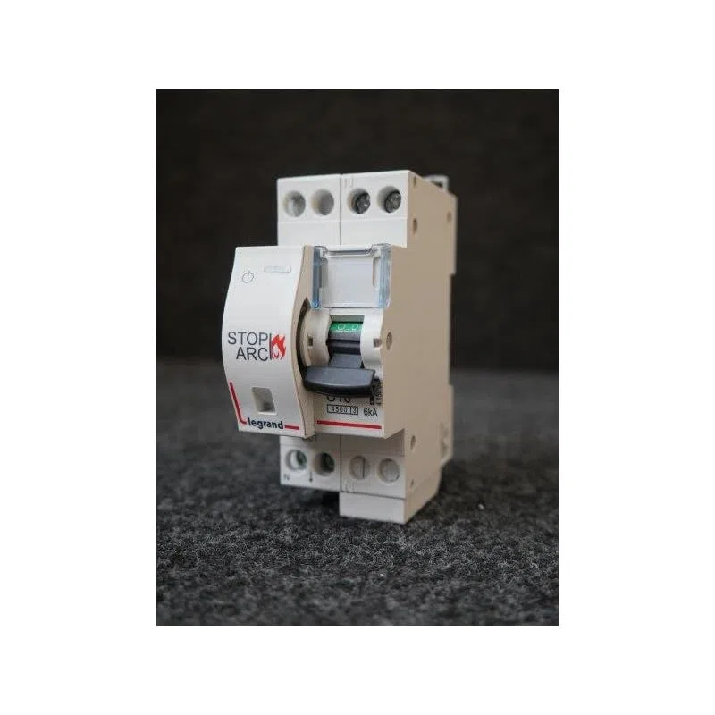 Disjoncteur 1P+N 230V~ 16A courbe C 2 modules DX³ STOP ARC 4500-6kA