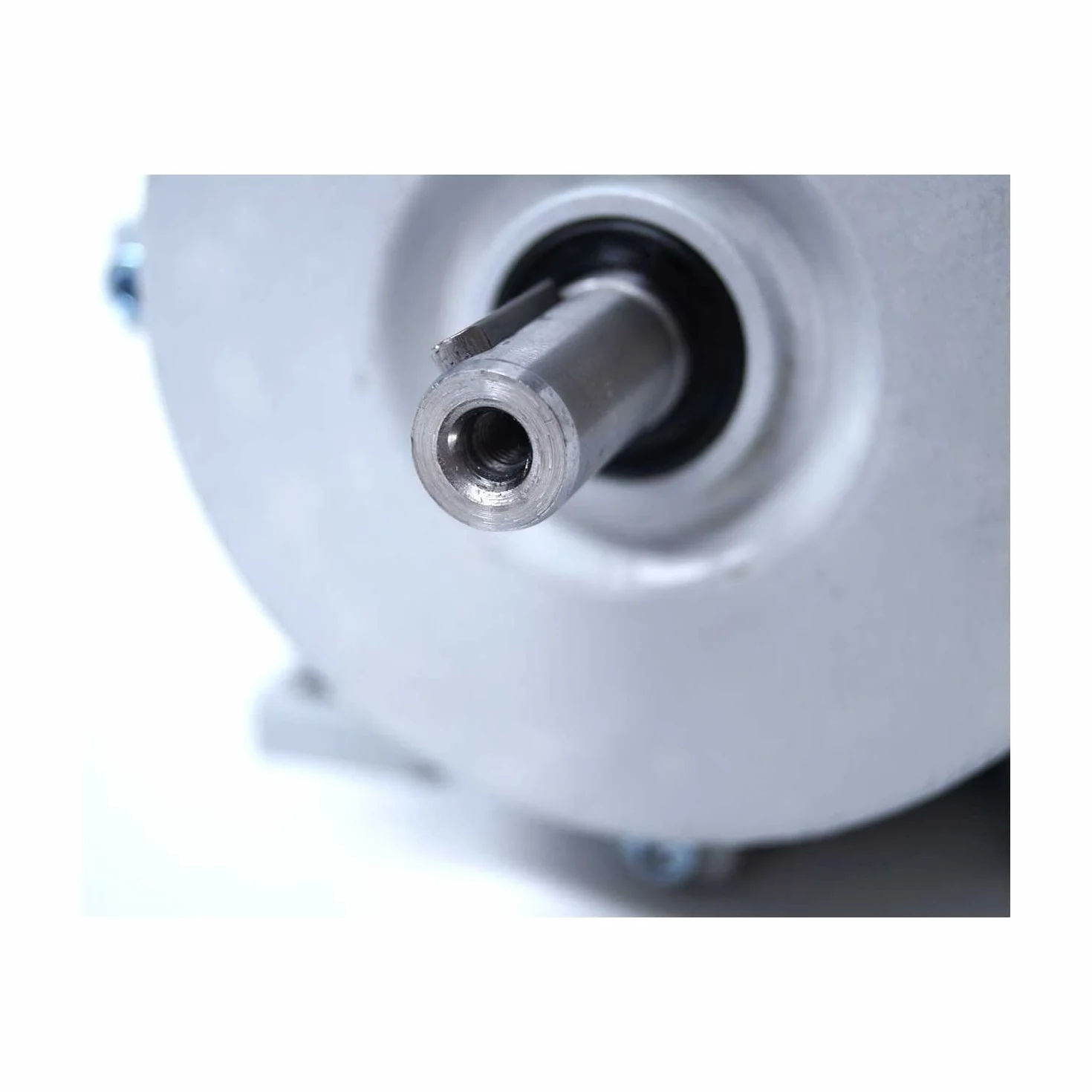 Moteur électrique monophasé 220V 1.5kW 1500tr/min Mmd90l4b3 Bride B3 Bobinage Cuivre