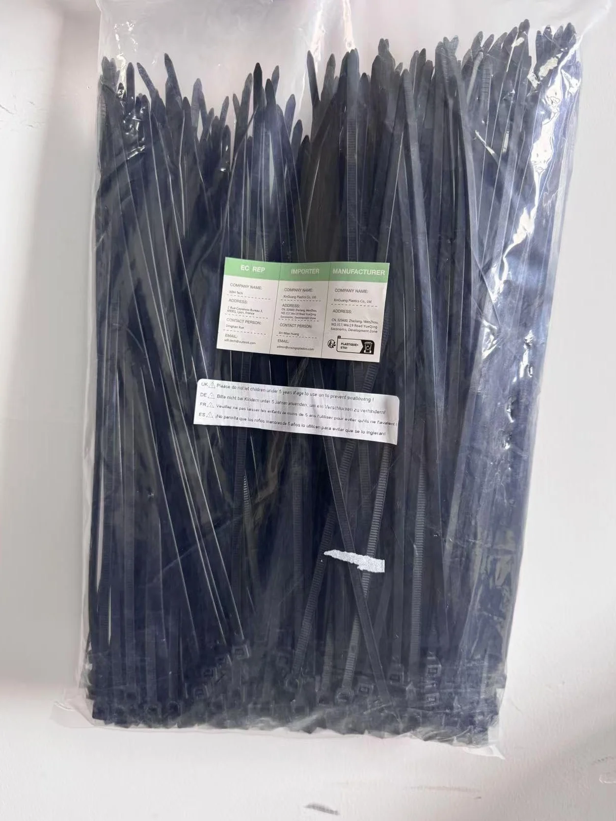 Colliers de Serrage XINGO 1000 pièces Noir 300mm x 4.8mm Autobloquant Résistant aux UV