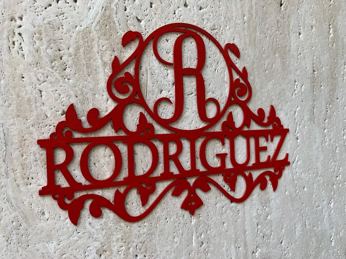 Plaque de porte en Métal Personnalisée avec Nom, Décoration Murale Extérieur, Cadeau Mariage Anniversaire